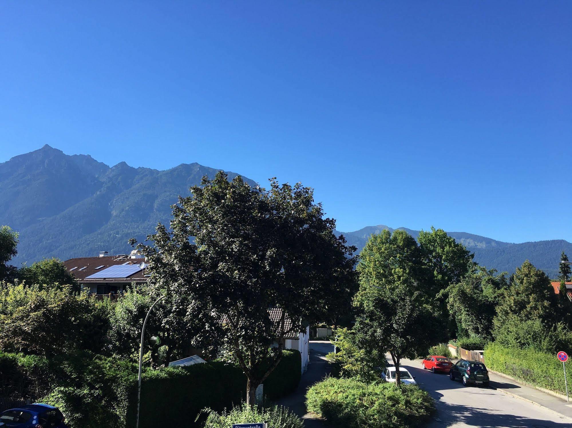 Hotel garni Alpengruss Garmisch-Partenkirchen Exteriör bild